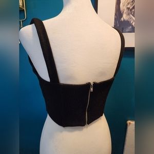 Beige Botany Black crop top